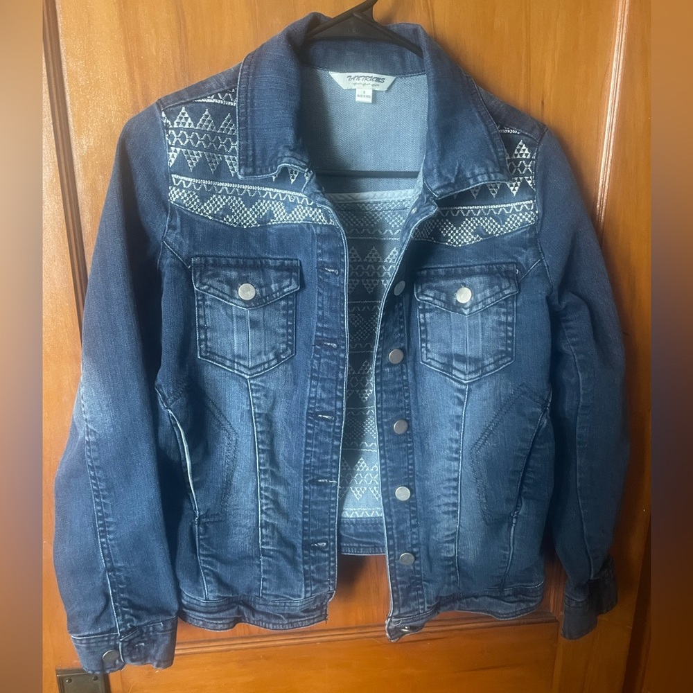Jean jacket size small